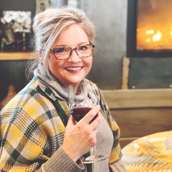 Meet your Posher, Carla - Picture 5 of 9